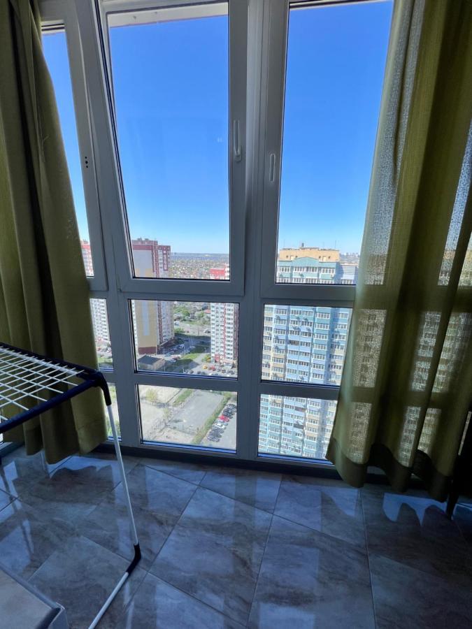 Apartmán Уютная 1 Комнатная Квартира На Софии Русовой Kyjev Exteriér fotografie